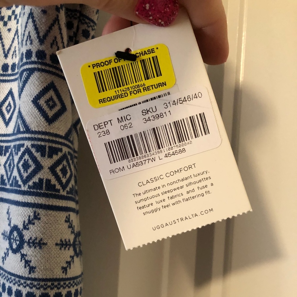 ❤️ 💯 % AUTHENTIC UGG AUSTRALIA BRAND NWT ❤️ - Picture 8 of 8